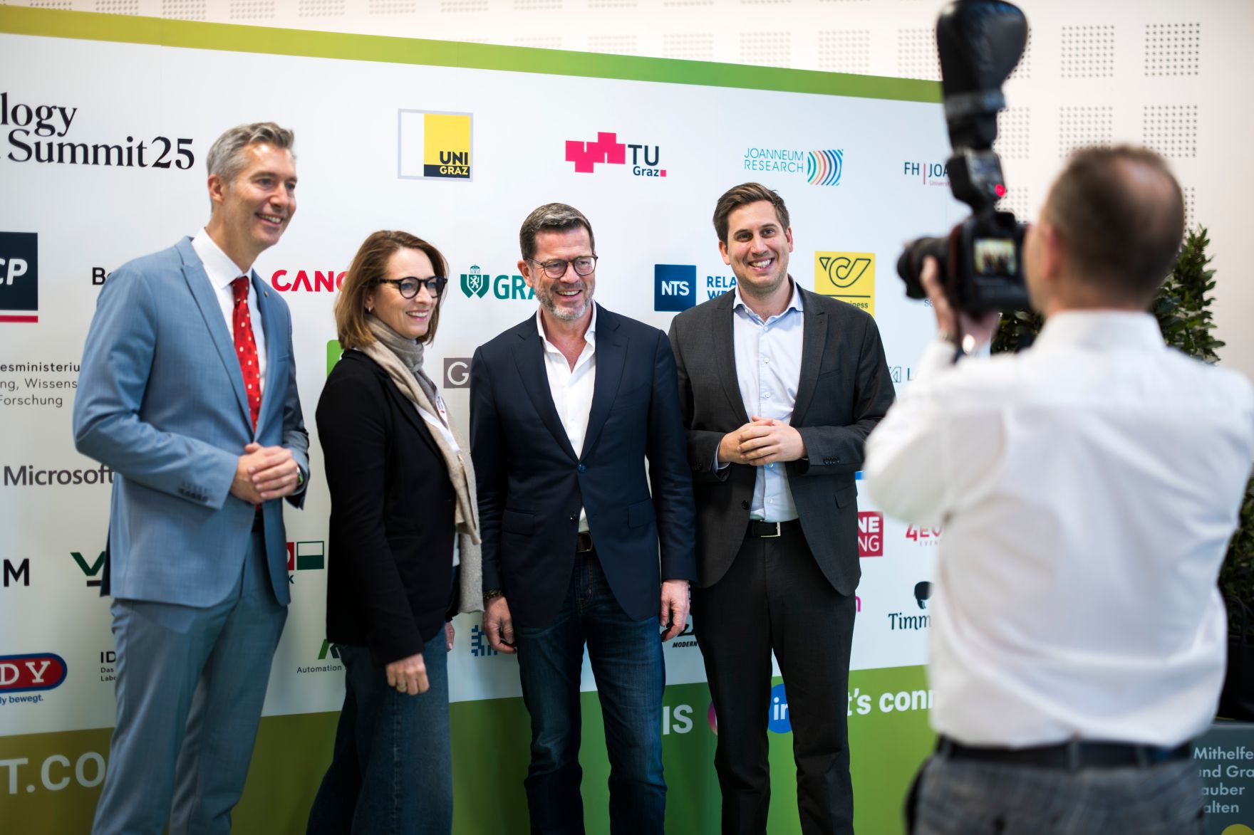 Am 20. November 2025 nahm Staatssekret&auml;r Alexander Pr&ouml;ll (r.) am Technology Impact Summit in Graz teil.