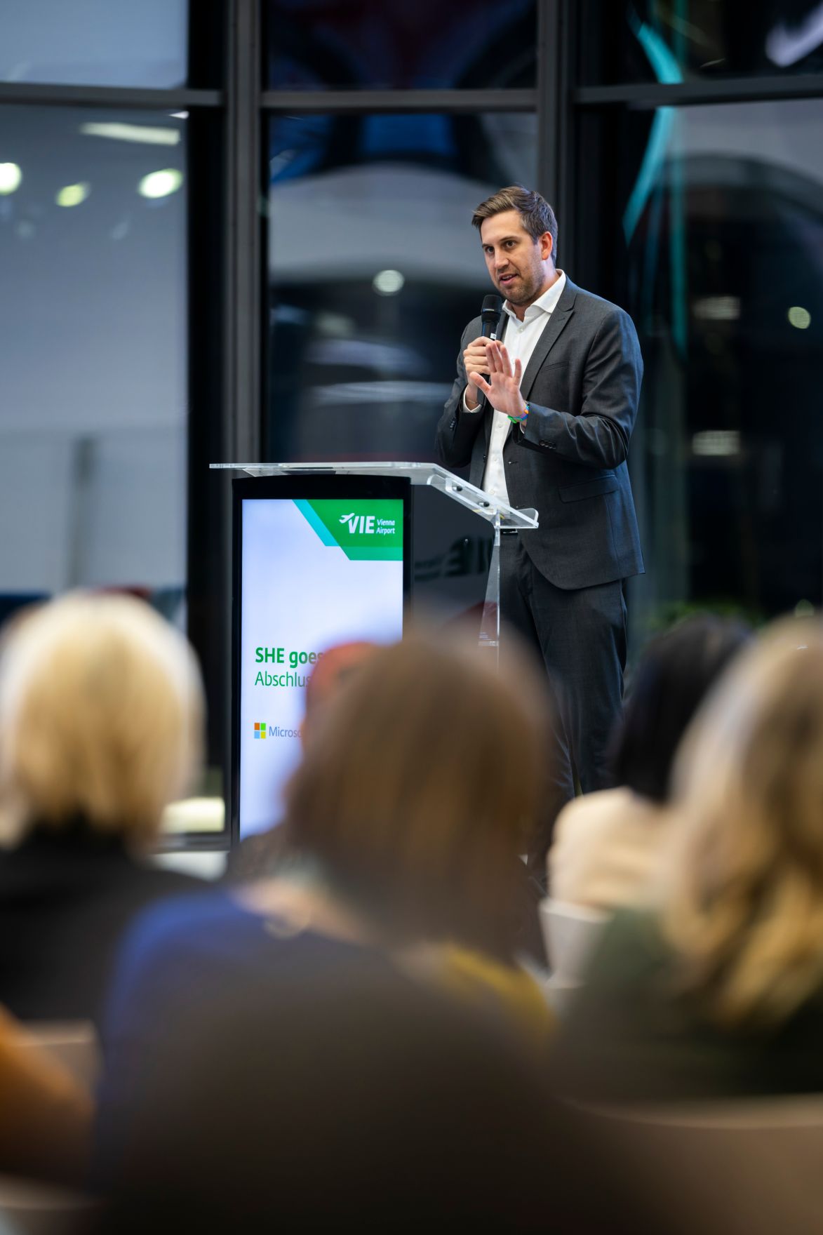 Am 27. November 2025 nahm Staatssekret&auml;r Alexander Pr&ouml;ll (im Bild) am &bdquo;She goes Digital&ldquo; Abschlussevent 2025 teil.