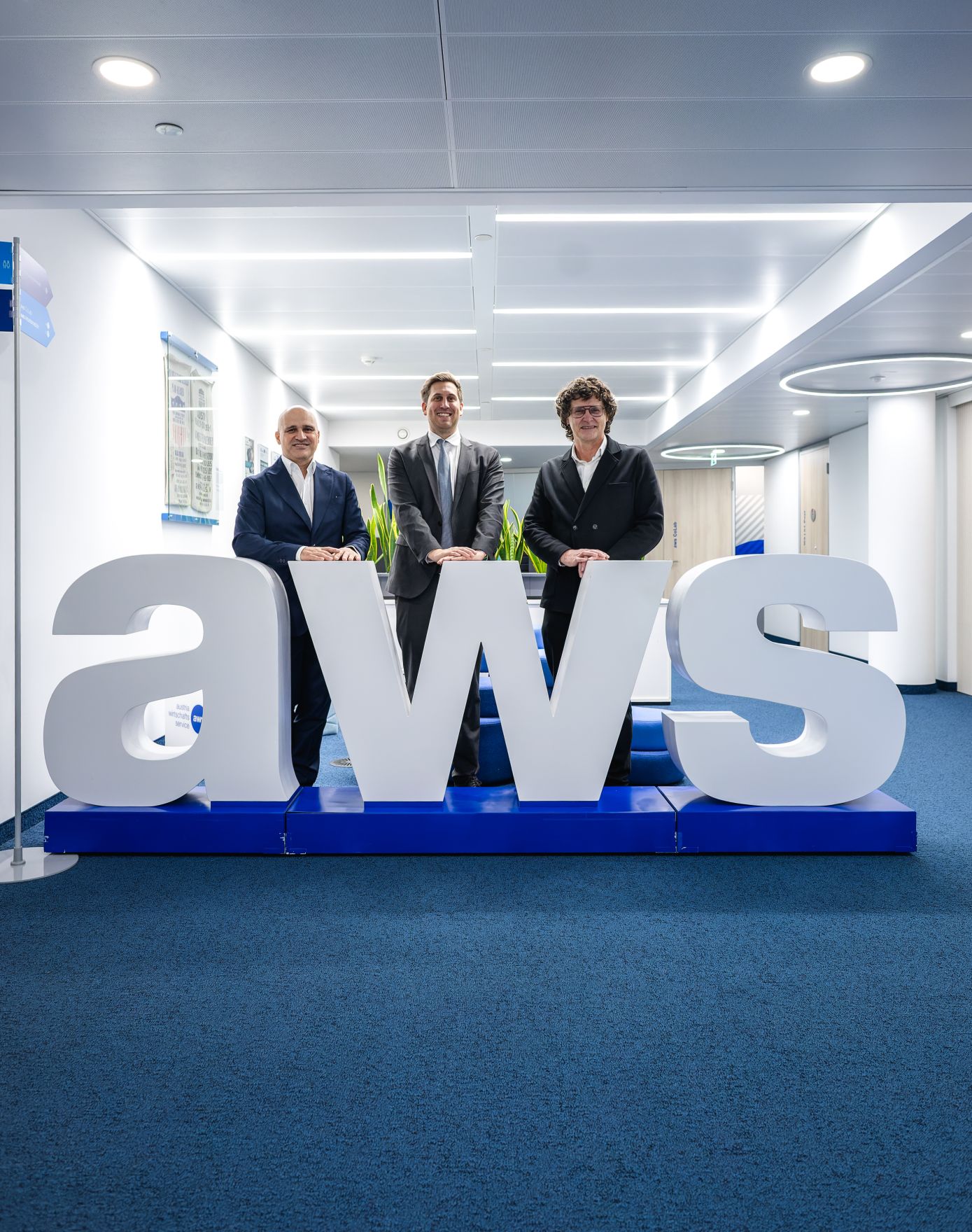 Am 19. Dezember 2025 besuchte Staatssekret&auml;r Alexander Pr&ouml;ll (m.) das Austria Wirtschaftsservice.