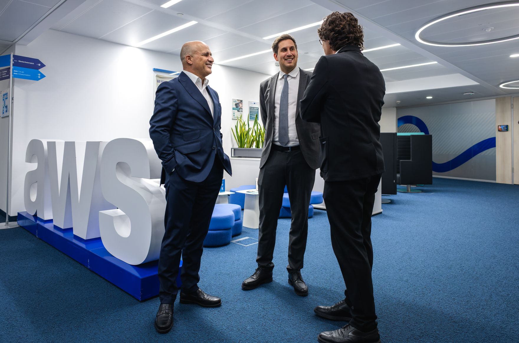 Am 19. Dezember 2025 besuchte Staatssekret&auml;r Alexander Pr&ouml;ll (m.) das Austria Wirtschaftsservice.