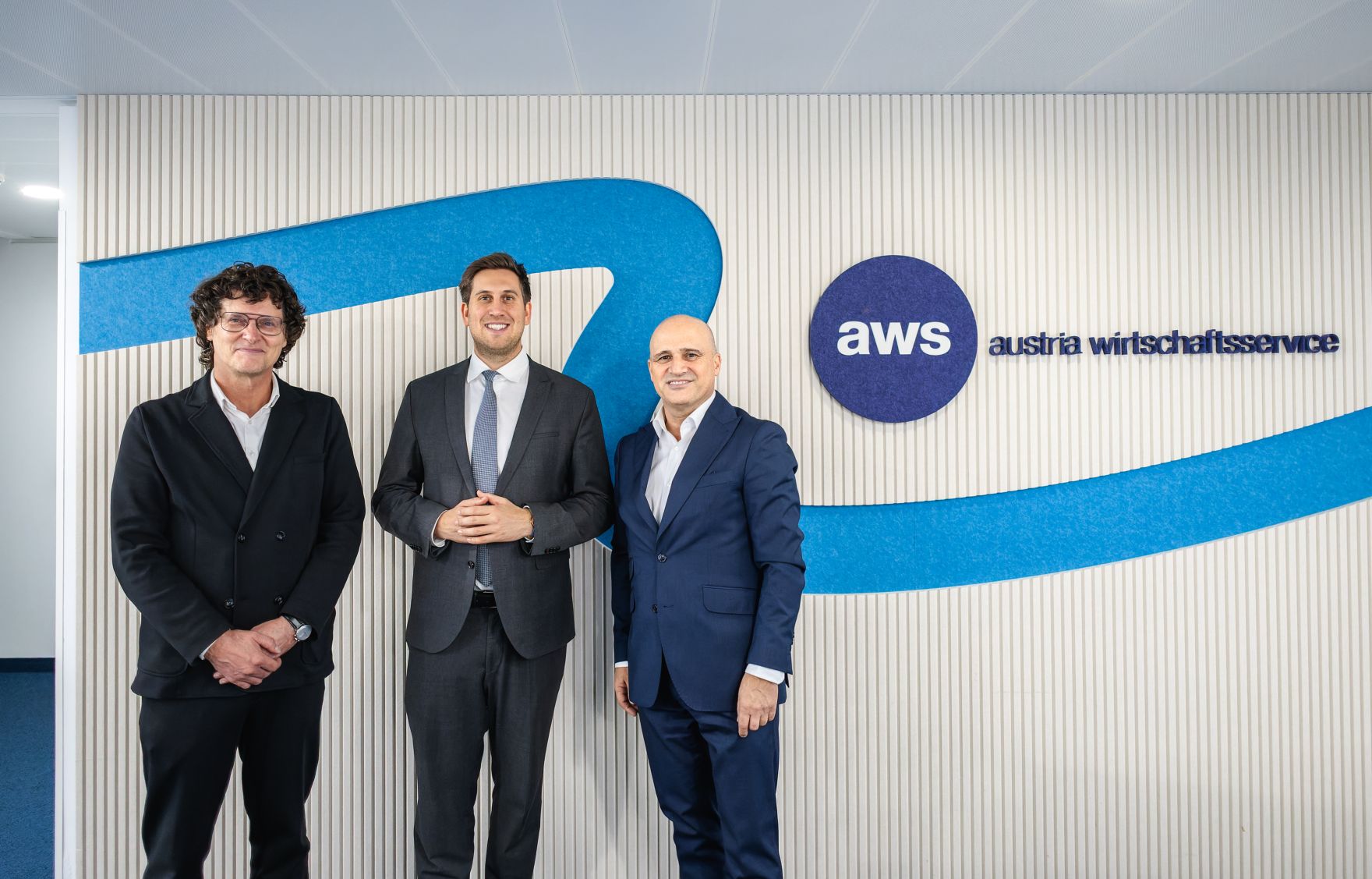 Am 19. Dezember 2025 besuchte Staatssekret&auml;r Alexander Pr&ouml;ll (m.) das Austria Wirtschaftsservice.