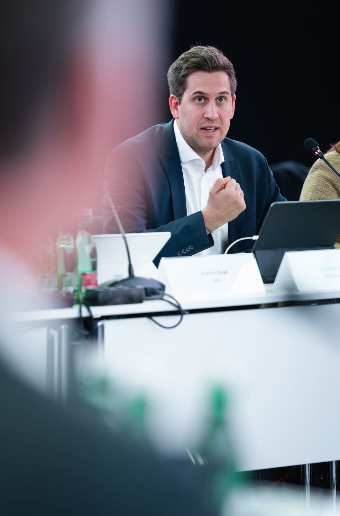 Am 19. M&auml;rz 2026 nahm Staatssekret&auml;r Alexander Pr&ouml;ll (im Bild) an der KI-Konklave im Haus der Digitalisierung teil.