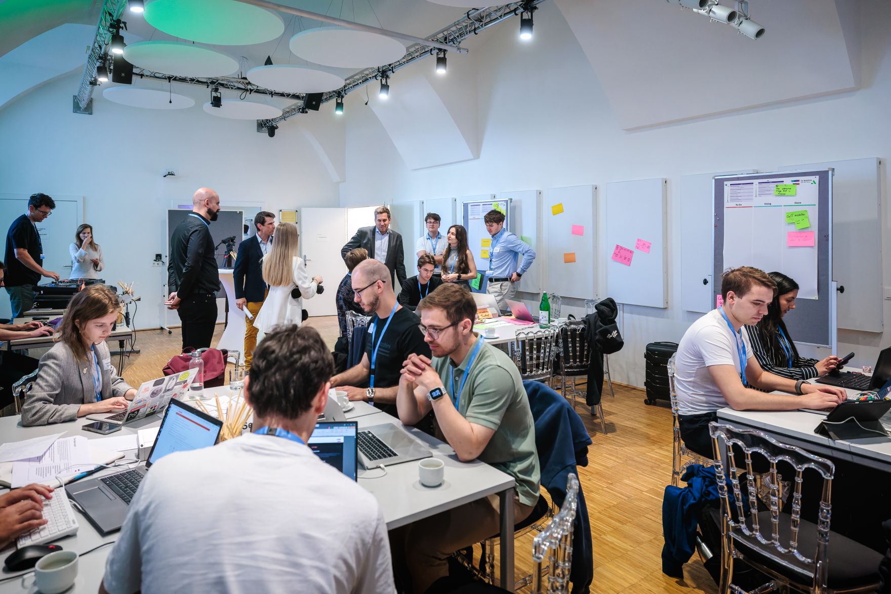 Am 5. Mai 2026 besuche Staatssekret&auml;r Alexander Pr&ouml;ll den Public AI Hackathon im Bundeskanzleramt.