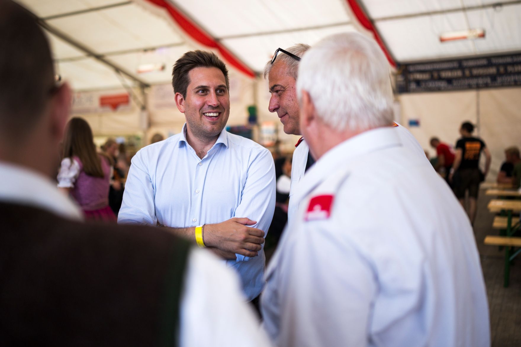 Am 25. Juli 2026 nahm Staatssekret&auml;r Alexander Pr&ouml;ll (l.) an der ID Austria Servicetour 2026 beim Egelseefest in Salzburg teil.