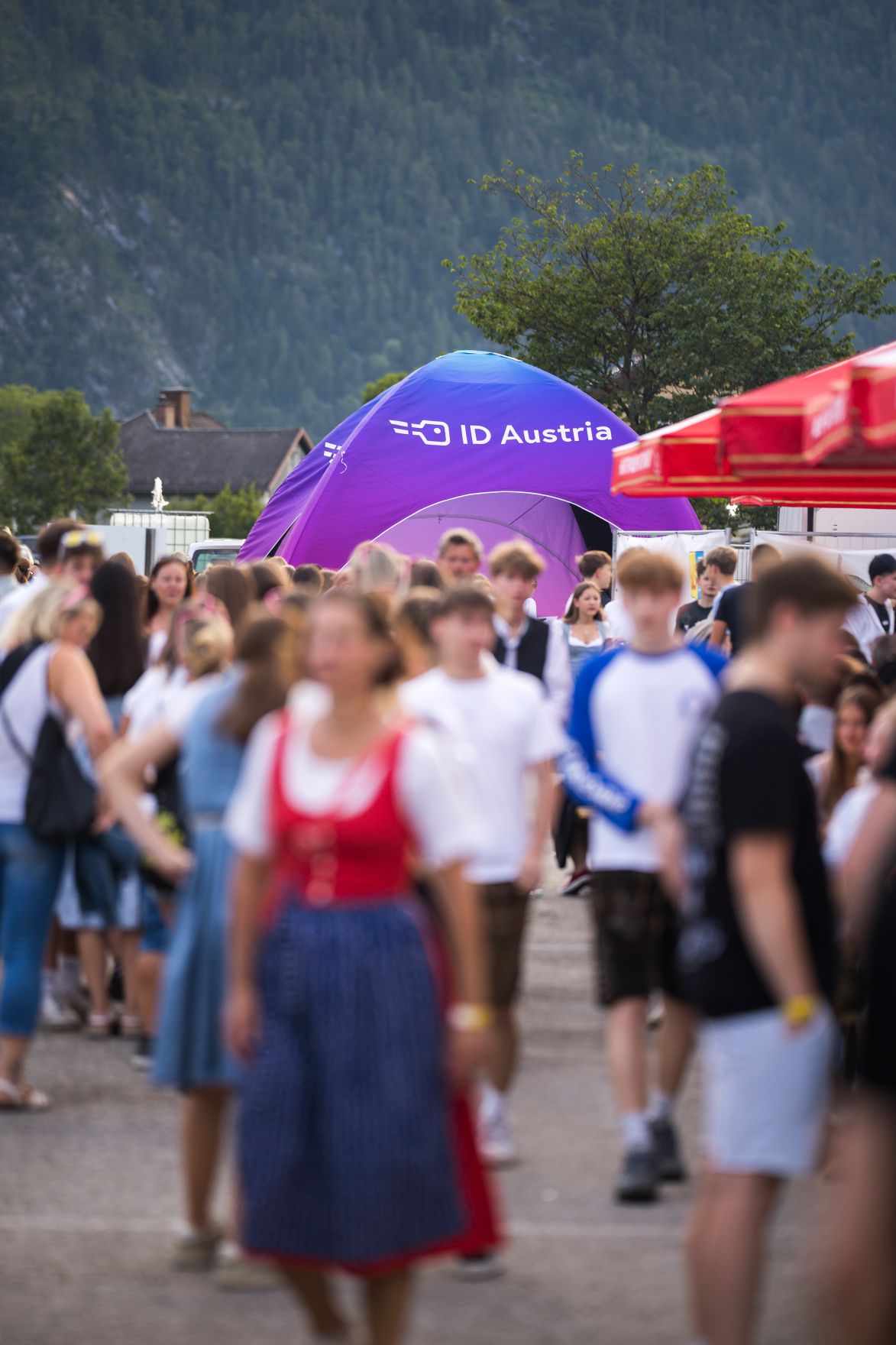Am 25. Juli 2026 nahm Staatssekret&auml;r Alexander Pr&ouml;ll an der ID Austria Servicetour 2026 beim Egelseefest in Salzburg teil.