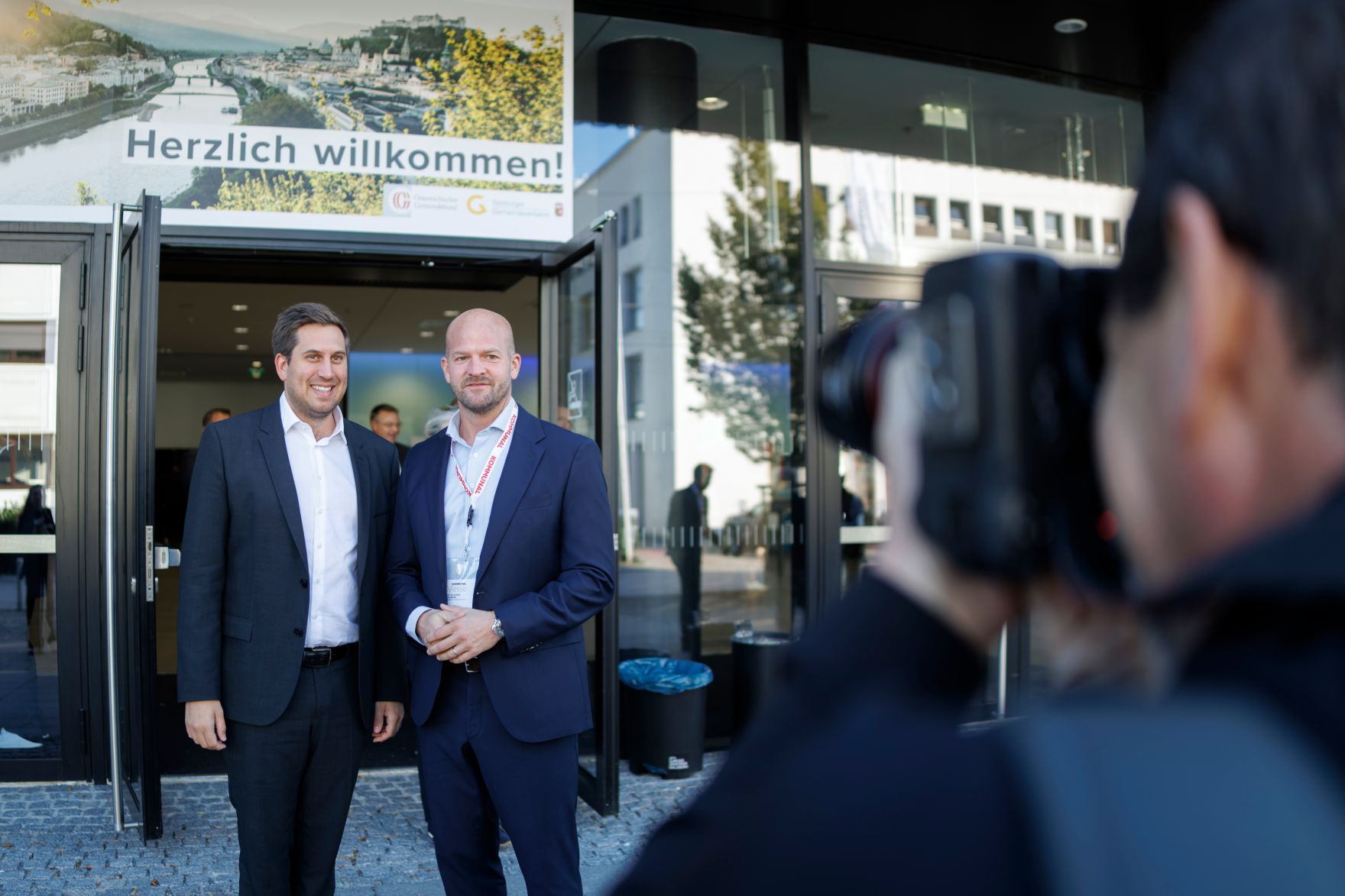 Am 1. Oktober 2026 nahm Staatssekret&auml;r Alexander Pr&ouml;ll (l.) am 72. &Ouml;sterreichischen Gemeindetag in Salzburg teil.