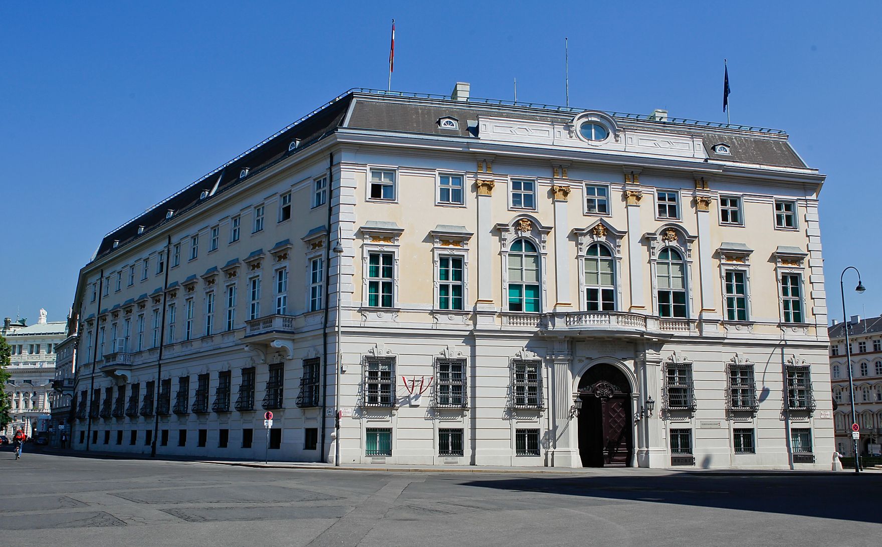 &Ouml;sterreichisches Bundeskanzleramt am Ballhausplatz in Wien.
