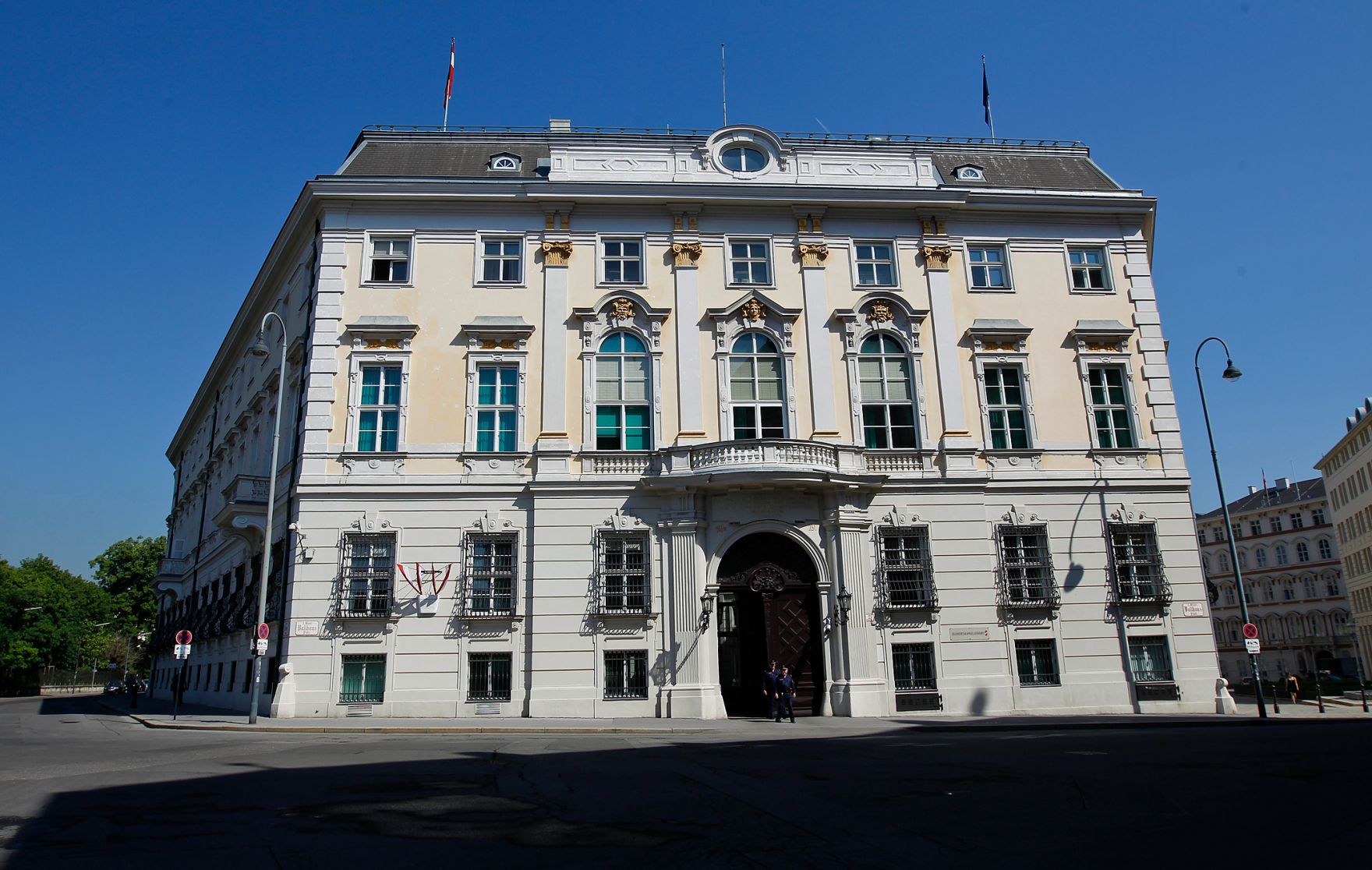 &Ouml;sterreichisches Bundeskanzleramt am Ballhausplatz in Wien.