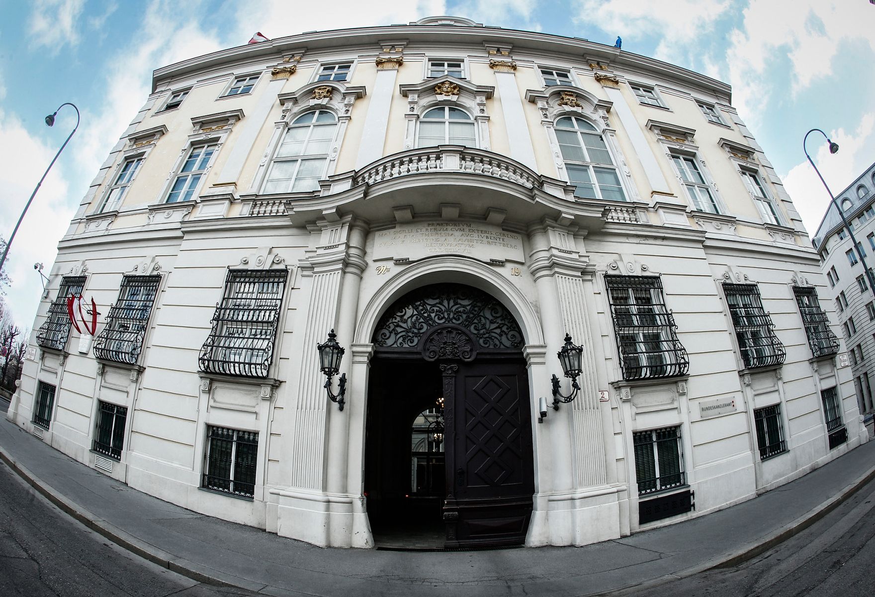 &Ouml;sterreichisches Bundeskanzleramt am Ballhausplatz in Wien.