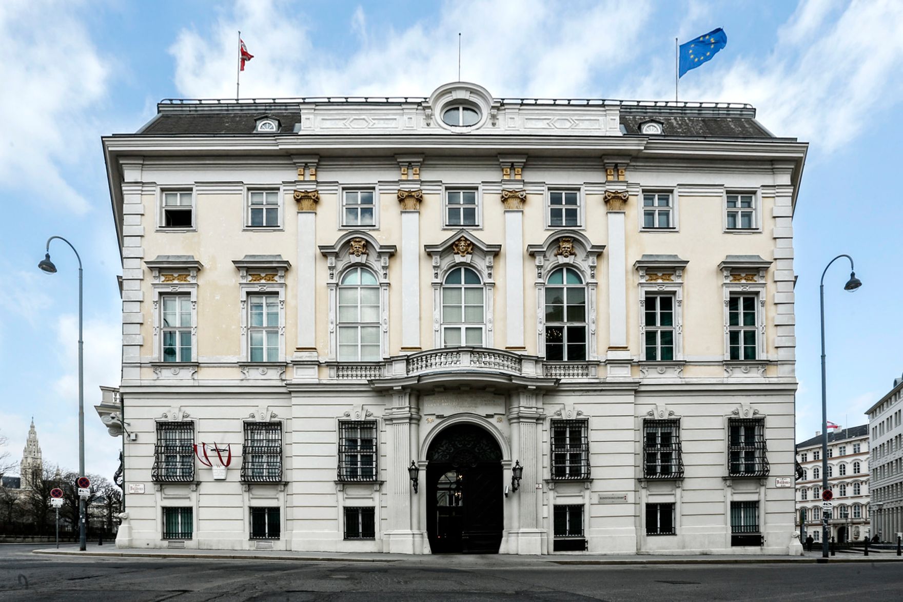 &Ouml;sterreichisches Bundeskanzleramt am Ballhausplatz in Wien.
