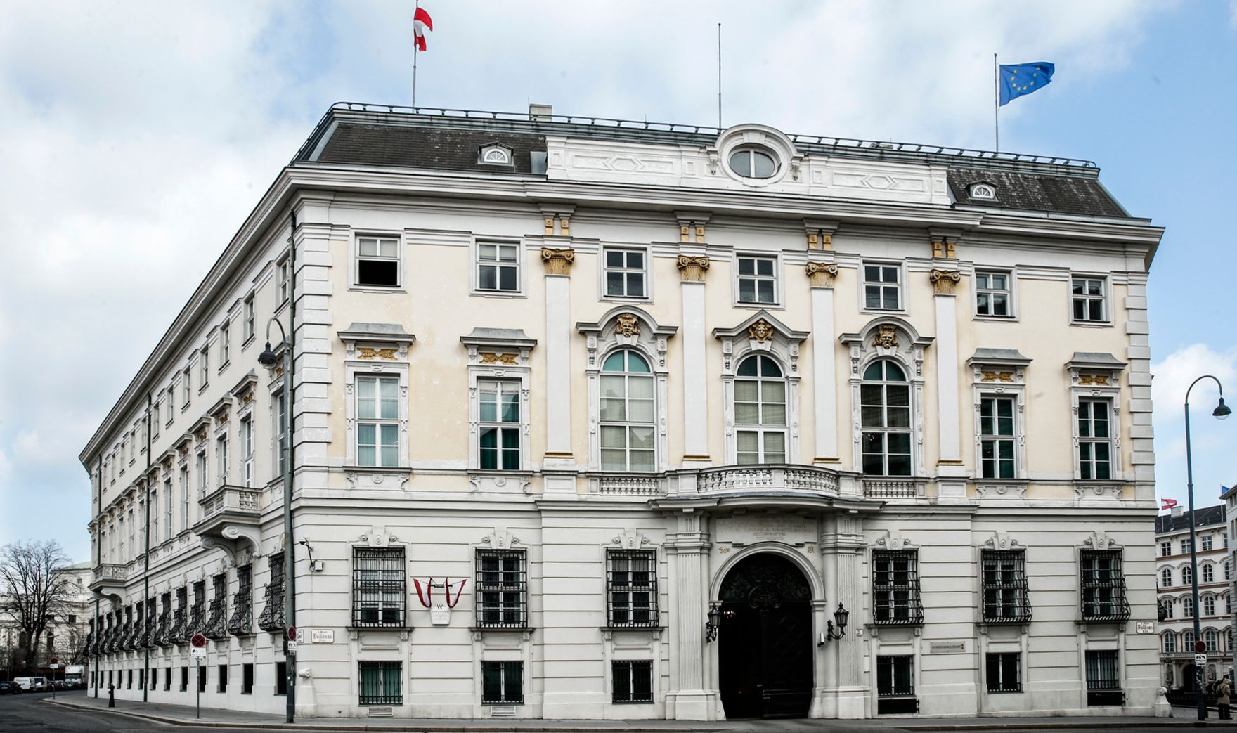 &Ouml;sterreichisches Bundeskanzleramt am Ballhausplatz in Wien.