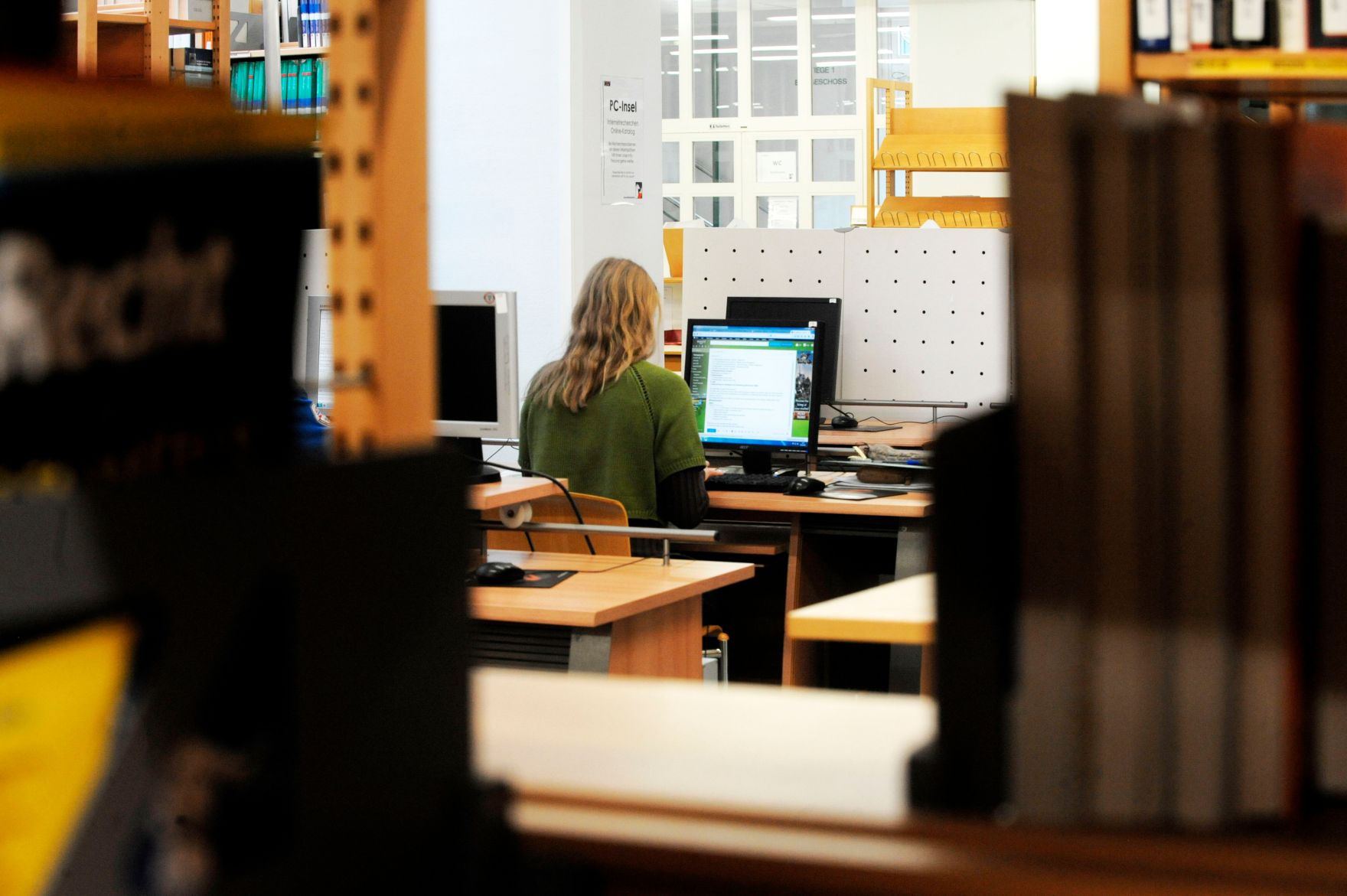 Universit&auml;t Wien Schlagworte: Bibliothek, lernen, Stadtlandschaft, Universit&auml;t