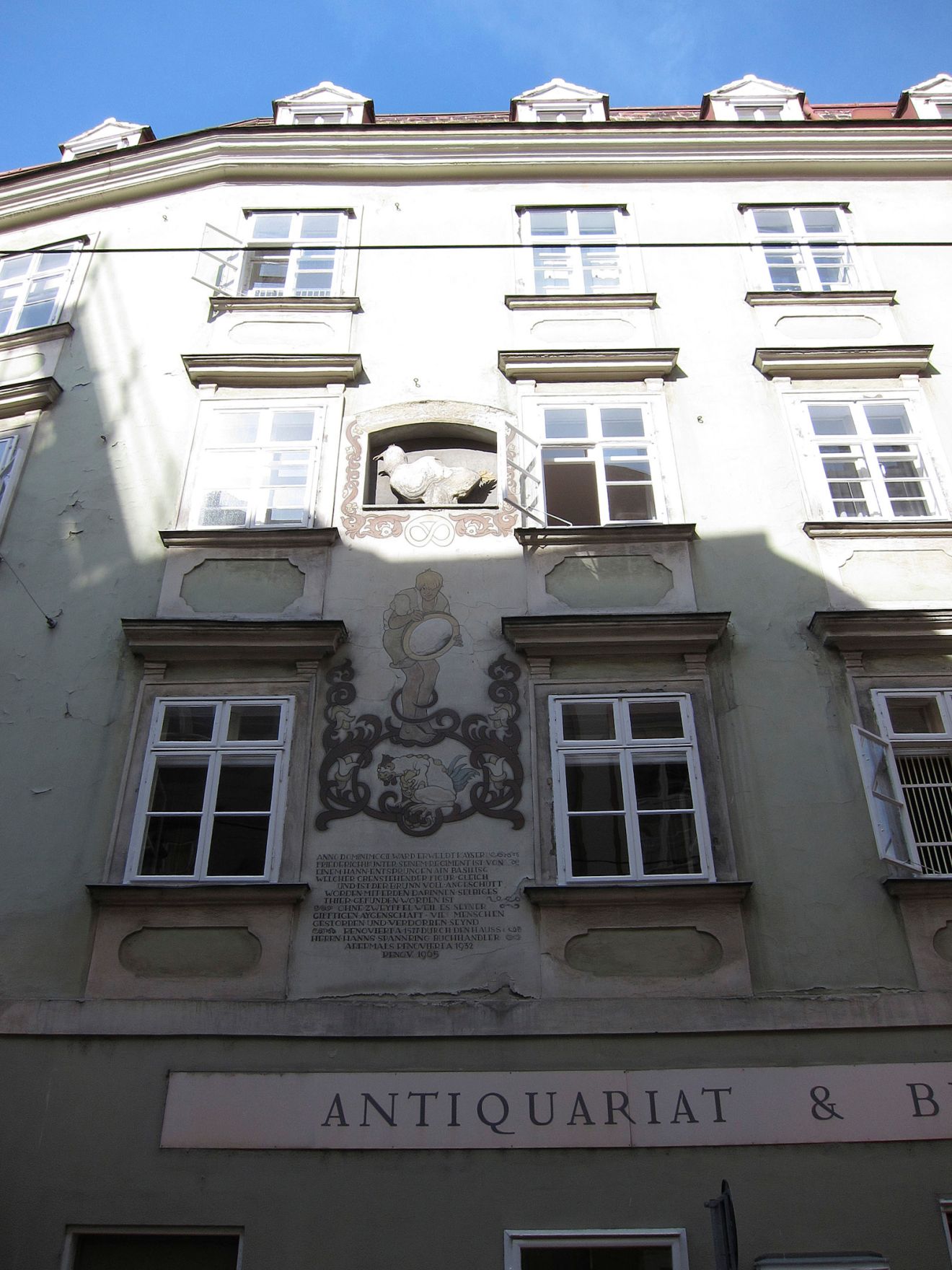 Das Basiliskenhaus in der Sch&ouml;nlaterngasse. Schlagworte: Architektur, Denkmal, Geb&auml;ude, Sehensw&uuml;rdigkeit, Stadtlandschaft