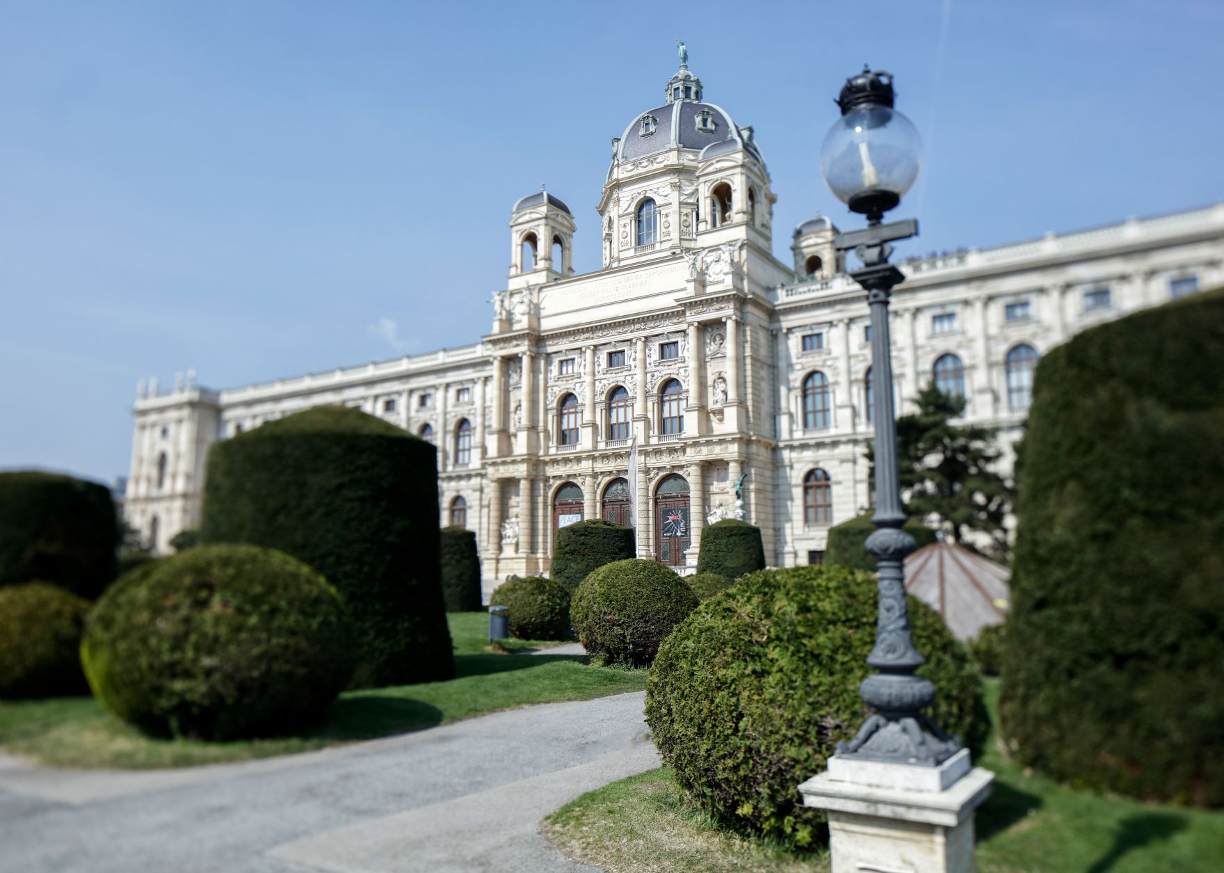 Das Naturhistorische Museum. Schlagw&ouml;rter: Architektur, Denkmal, Geb&auml;ude, Sehensw&uuml;rdigkeit, Stadtlandschaft