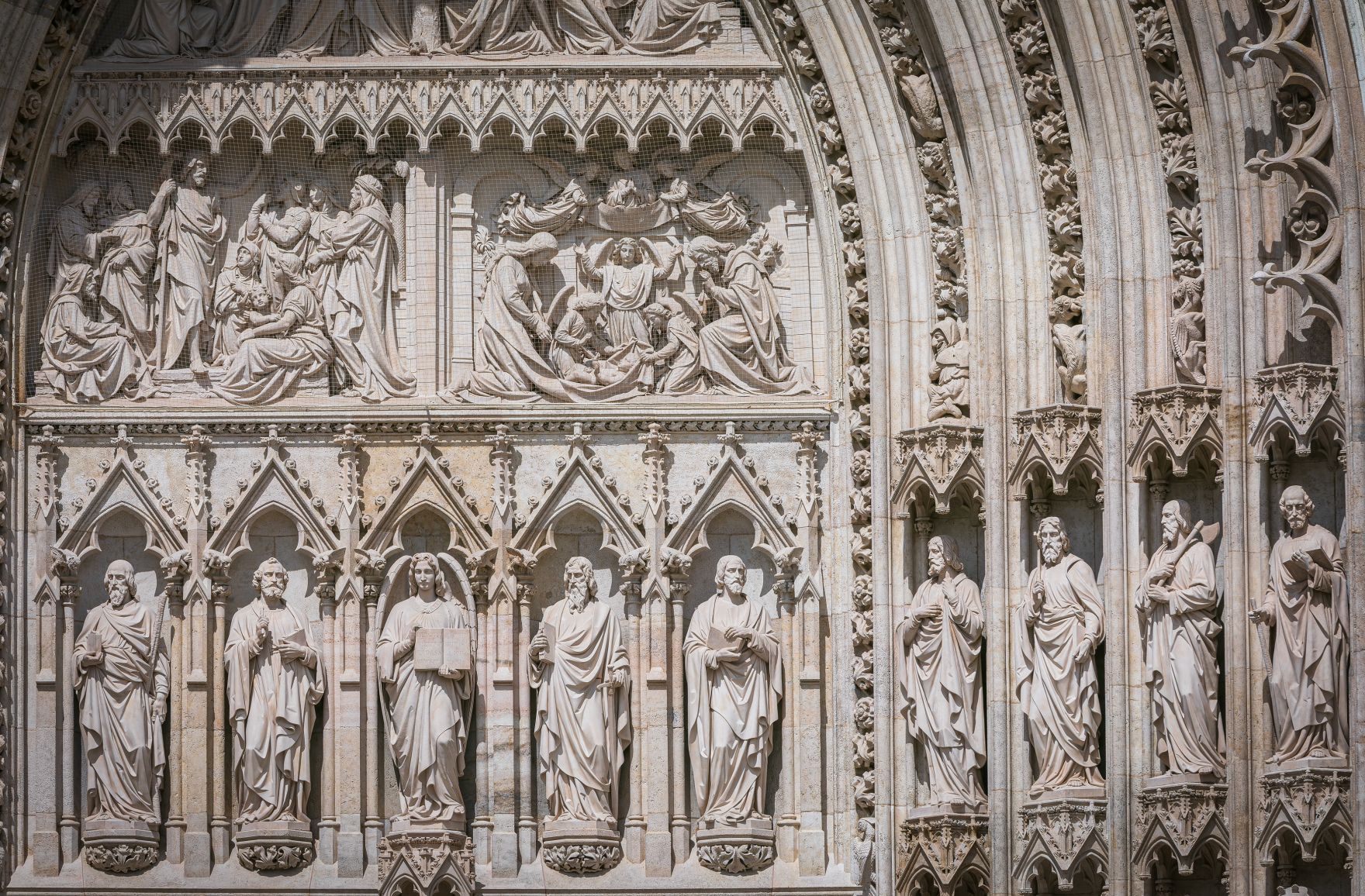 Kirche, Sakralbauten, Wien, Kultur, Kirchenstatuen