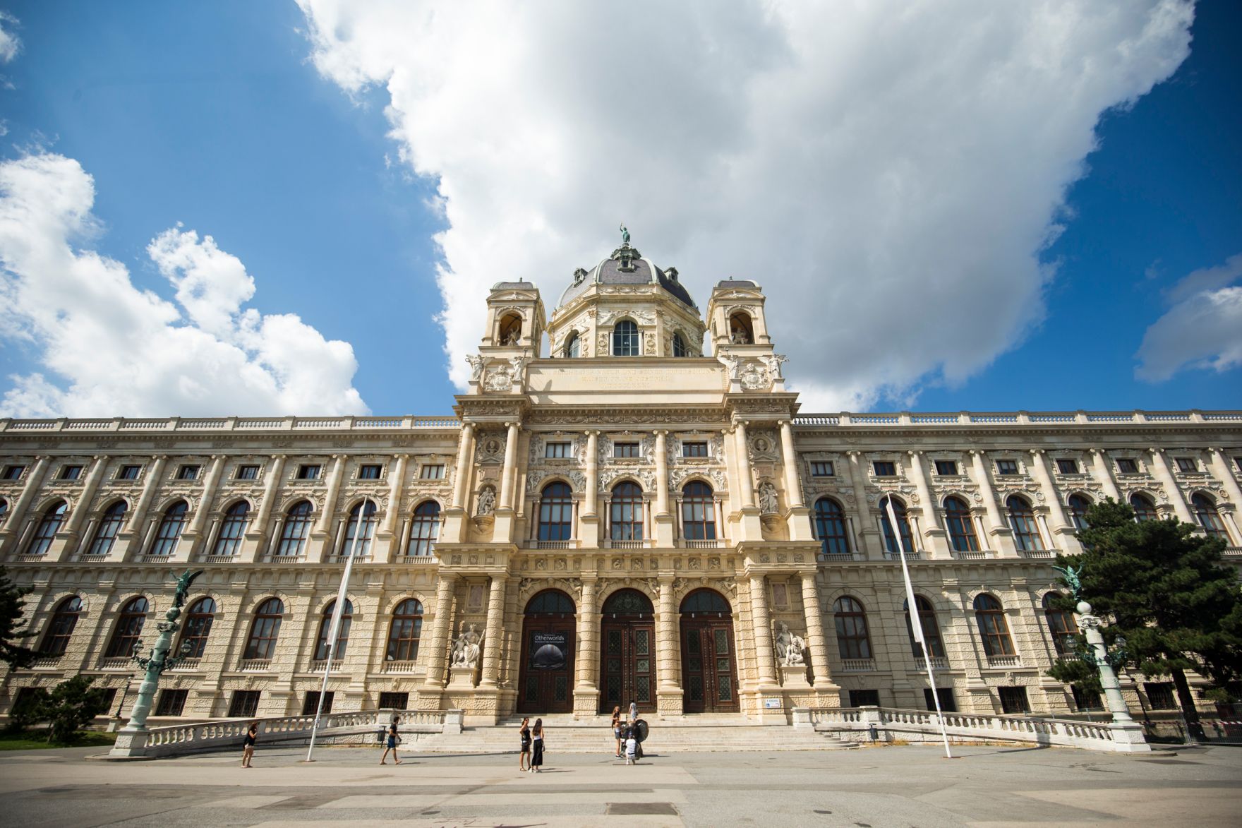 Das Naturhistorische Museum. Schlagw&ouml;rter: Architektur, Denkmal, Geb&auml;ude, Sehensw&uuml;rdigkeit, Stadtlandschaft