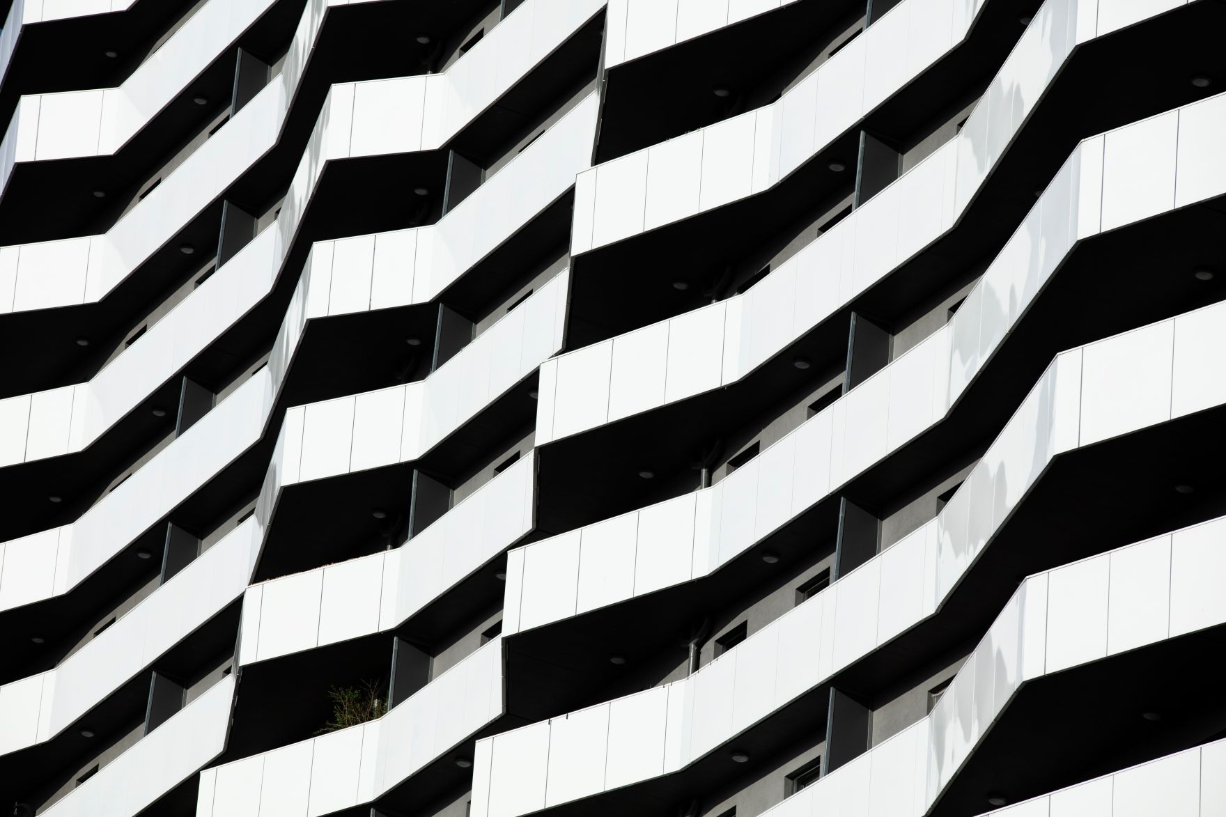 Geb&auml;ude und Impressionen der Donaustadt. Schlagw&ouml;rter: Architektur, Donaustadt, Geb&auml;ude, Hochhaus