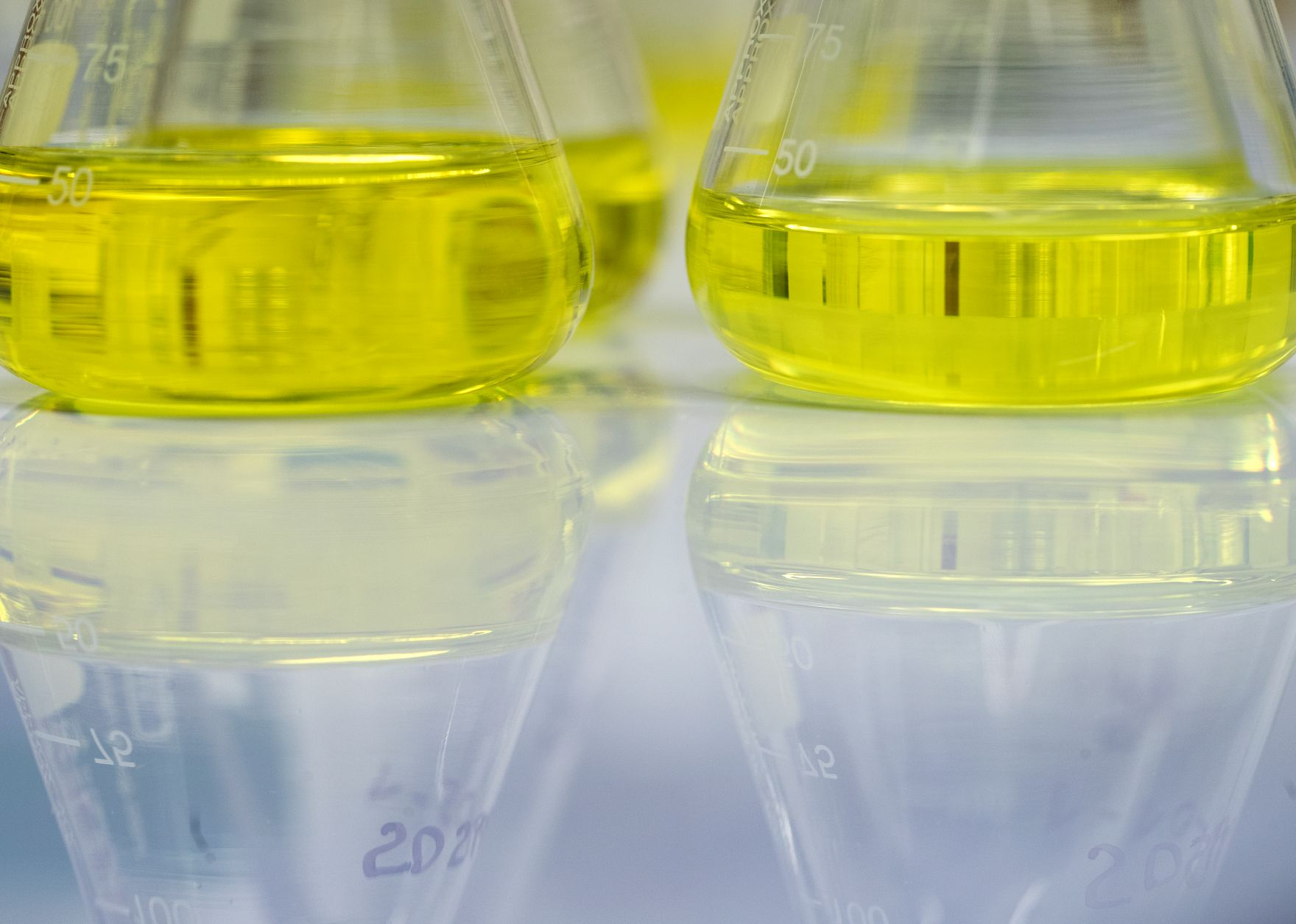 Arbeitsmaterial in der Internationalen Atomenergie-Organisation. Schlagw&ouml;rter: IAEO, IAEA, International Atomic Energy Agency, Reagenzglas, Radioaktivit&auml;t, radioaktiv, Versuch, Wissenschaft, Vereinte Nationen, Sicherheit, Kernenergie, Rat f&uuml;r Umwelt, ENVI, Rat f&uuml;r Wettbewerbsf&auml;higkeit, COMPET