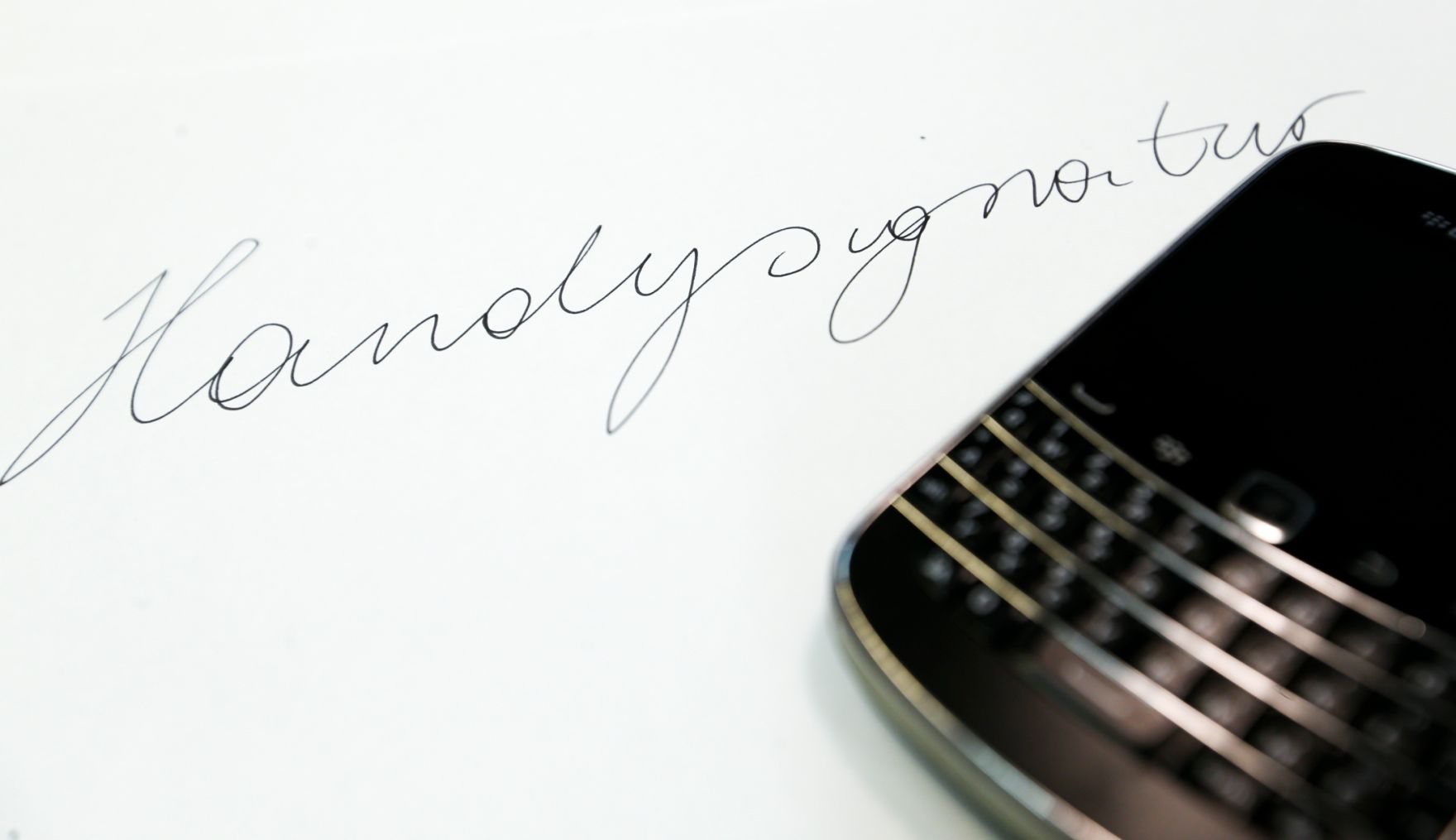 Mobiltelefon zur Verwendung der Handysignatur. Schlagworte: Elektronik, elektronische Unterschrift, Ger&auml;t, Technik, Telefon