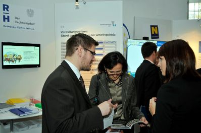 Impressionen von den Ausstellerst&auml;nden bei der Verwaltungsmesse.