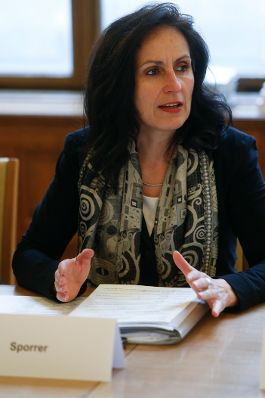 Am 10. April 2013 fand die 5. Dialogplattform zur Integration der Roma bis 2020 &quot;Zugang zur Bildung&quot; statt.