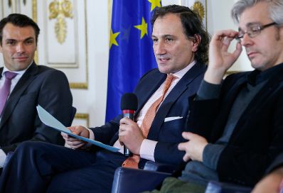 Am 28. J&auml;nner 2015 fand im Bundeskanzleramt die Veranstaltung &bdquo;Was bedeutet Datenschutz f&uuml;r Unternehmen&ldquo; anl&auml;sslich des 9. Europ&auml;ischen Datenschutztages statt. Im Bild (v.l.n.r.) Jochen Borenich, Gernot Schaar und Stefan Strauss.