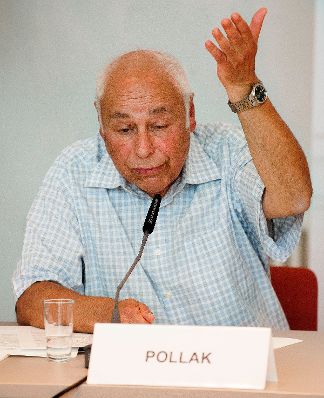 Am 8. Juni 2015 fand eine Pressekonferenz der Bioethikkommission zum Thema &quot;Impfen &ndash; ethische Aspekte; Empfehlungen der Bioethikkommission&quot; statt. Im Bild Arnold Pollak, Mitglied der Bioethikkommision.