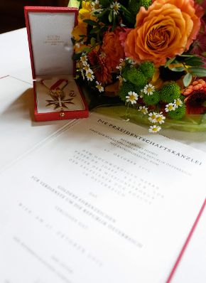 Am 3. Mai 2016 &uuml;berreichte Ministerialrat Reinhold Hohengartner das Goldene Ehrenzeichen f&uuml;r Verdienste um die Republik &Ouml;sterreich an Josef Keler.