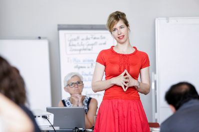 Am 22. Juni 2016 fand die 17. Roma Dialogplattform des Bundeskanzleramts zum Thema &bdquo;Gewalt in der Familie, h&auml;usliche Gewalt, Zwangsheirat&ldquo; statt.