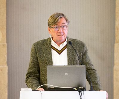 Am 25. November 2016 fand die 18. Roma Dialogplattform des Bundeskanzleramts zum Thema &bdquo;Notreisende EU-B&uuml;rger in &Ouml;sterreich&ldquo; statt.