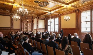 Am 16. J&auml;nner 2017 &uuml;berreichte Reinhold Hochengartner das &Ouml;sterreichische Ehrenkreuz f&uuml;r Wissenschaft und Kunst an Gerald Leitner.