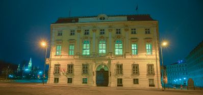 Am 25. M&auml;rz 2017 nahm das Bundeskanzleramt an der Earth Hour teil.