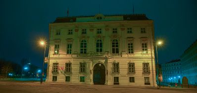 Am 25. M&auml;rz 2017 nahm das Bundeskanzleramt an der Earth Hour teil.