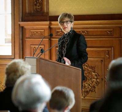 Am 8. Mai 2017 &uuml;berreichte Reinhold Hohengartner das Goldene Ehrenzeichen f&uuml;r Verdienste um die Republik &Ouml;sterreich an Gerhard Ederndorfer. Im Bild die Laudatorin Ingrid Korosec.