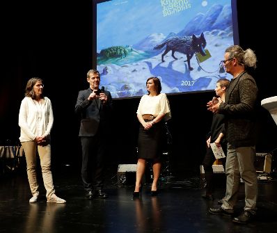 Am 17. Mai 2017 fand im Kultur- und Kongresszentrum in Eisenstadt die Verleihung des &Ouml;sterreichischen Kinder- und Jugendbuchpreises statt.