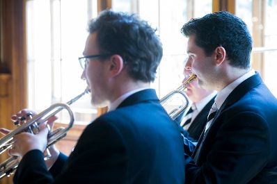 Am 12. Juni 2017 &uuml;berreichte Reinhold Hohengartner die Urkunde, mit der Ingrid Fuchs der Berufstitel Professorin verliehen wurde.