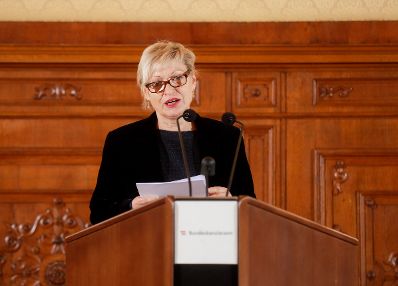 Am 7. November 2018 &uuml;berreichte Sektionschef J&uuml;rgen Meindl das Gro&szlig;e Ehrenzeichen f&uuml;r Verdienste um die Republik &Ouml;sterreich an Karin Kathrein und die Urkunde &uuml;ber die Verleihung des Berufstitels Professor an Stephan-Matthias Lademann. Im Bild die Laudatorin Karin Bergmann.