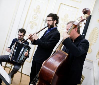 Am 22. November 2018 verlieh Sektionschef J&uuml;rgen Meindl den &Ouml;sterreichischen Staatspreis f&uuml;r Kulturpublizistik an Martin Pollack.