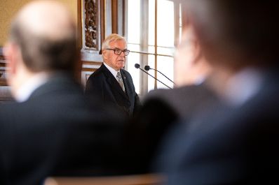 Am 3. Dezember 2018 wurden die Goldenen Ehrenzeichen f&uuml;r Verdienste um die Republik &Ouml;sterreich an Gerhard Heinz und Helmut Steubl &uuml;berreicht. Im Bild der Laudator Johann Turek.