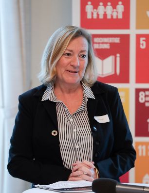 Am 3. Dezember 2018 fand die Veranstaltung &quot;Generation 2030: Together for a Good Life for Everyone&quot; im Bundeskanzleramt statt. Im Bild die Gesch&auml;ftsf&uuml;hrerin der AG Globale Verantwortung Annelies Vilim.