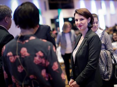 Am 19. Dezember 2018 fand eine Tag der offenen T&uuml;r im Austria Center Vienna statt zum Abschluss des EU-Ratvorsitzes. Im Bild Staatssekret&auml;rin Karoline Edtstadler.