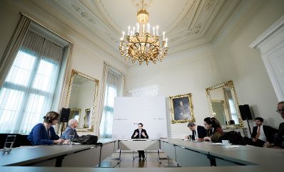 Am 19. Dezember 2019 lud Regierungssprecher Alexander Winterstein zu einem Briefing zu den aktuellen Themen der Bundesregierung.