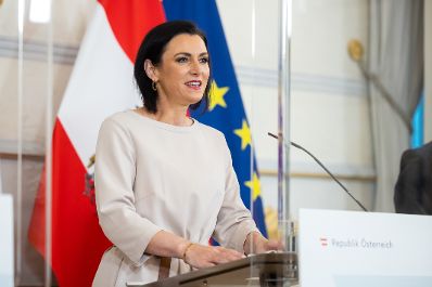 Am 22. Dezember 2021 fand eine Pressekonferenz zum Thema &bdquo;Politische Einigung zur Gemeinsamen Agrarpolitik ab 2023&ldquo;. Im Bild Bundesministerin Elisabeth K&ouml;stinger.