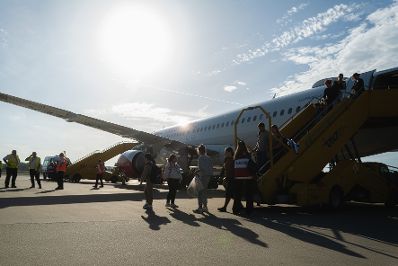 Am 12. Oktober 2023 landete der erste Evakuierungsflug f&uuml;r &Ouml;sterreicherinnen und &Ouml;sterreicher aus Israel am Flughafen Schwechat.