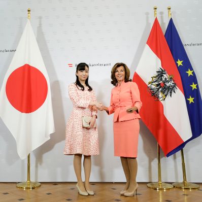Am 18. September 2019 empfing Bundeskanzlerin Brigitte Bierlein (r.) die japanische Prinzessin Kako (l.) zu einem Gespr&auml;ch.