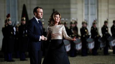 Am 11. November 2019 nahm Bundeskanzlerin Brigitte Bierlein (r.) am 2. Pariser Friedensforum teil. Im Bild mit dem franz&ouml;sischen Pr&auml;sidenten Emmanuel Macron (l.).