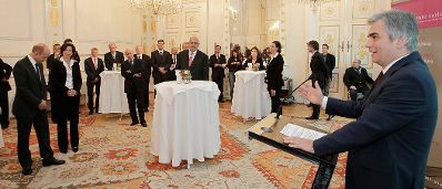 Am 3. November 2010 lud Bundeskanzler Werner Faymann anl&auml;sslich des diesj&auml;hrigen Wiener Nobelpreistr&auml;gerseminars zu einem Empfang ins Bundeskanzleramt. Der Empfang fand unter Beisein der mit dem Friedensnobelpreis ausgezeichneten Mohamed ElBaradei - 2005, Jos&eacute; Ramos-Horta - 1996, Melissa Fleming, als Vertreterin des Hohen Fl&uuml;chtlingskommissars der Vereinten Nationen - 1954 und 1981, des internationalen Pr&auml;sidenten von M&eacute;decins Sans Frontičres - 1999, Unni Karunakara sowie dem Pr&auml;sidenten des Vereins des Wiener Nobelpreistr&auml;gerseminars Helmuth H&uuml;ffel statt.