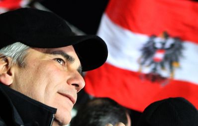 Am 25. J&auml;nner 2011 besuchte Bundeskanzler Werner Faymann den Ski-Weltcup-Nachtslalom der Herren in Schladming.