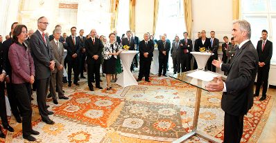 Am 2. September 2011 empfing Bundeskanzler Werner Faymann die Teilnehmerinnen und Teilnehmer der Botschafterkonferenz im Bundeskanzleramt.