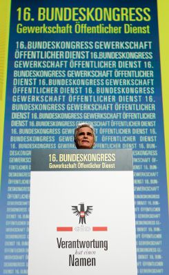 Am 8. November 2011 nahm Bundeskanzler Werner Faymann an der feierlichen Er&ouml;ffnung des Bundeskongresses der Gewerkschaft &ouml;ffentlicher Dienst im Wiener Austria Center teil.